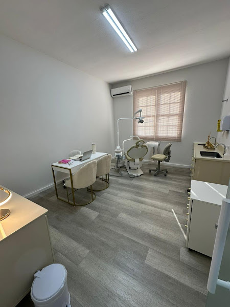 Foto 3 de Dra. Leticia luiz - harmonização orofacial - Jundiaí