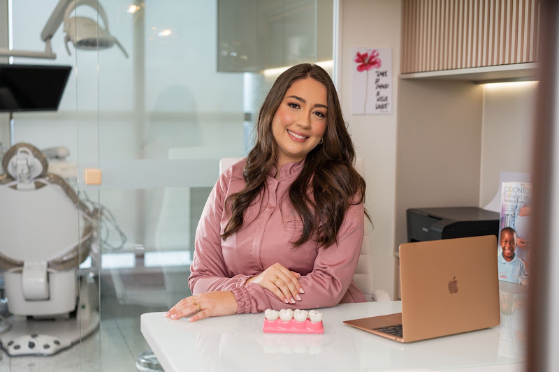 Foto 2 de Dra. Letícia Mallemont | Dentista para Crianças Recife