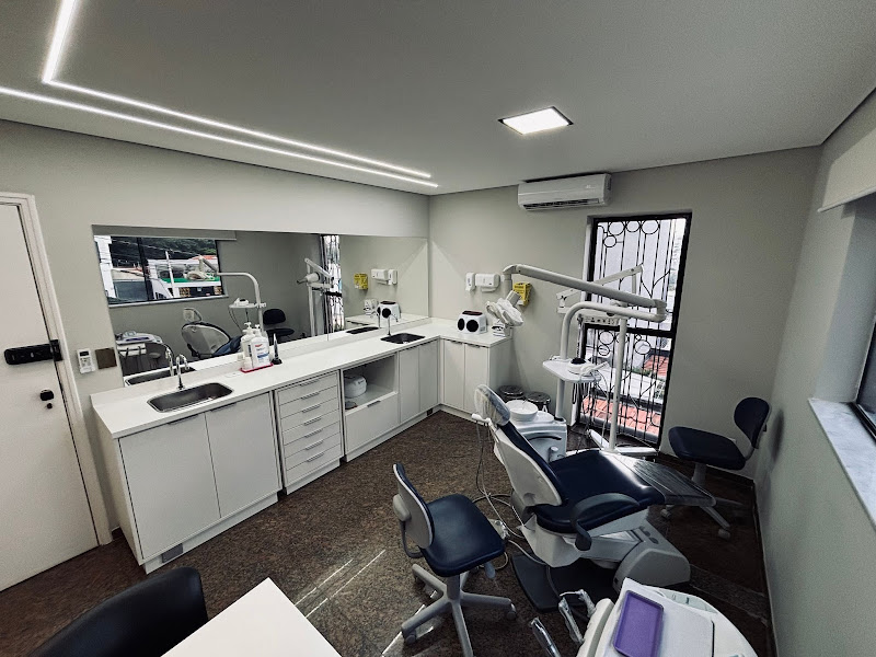 Foto 2 de Dra. Letícia Morais - Odontologia