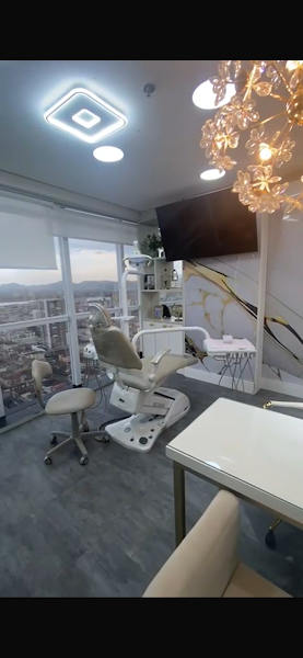 Foto 2 de Dra.Letícia Müller - Ortodontia Digital