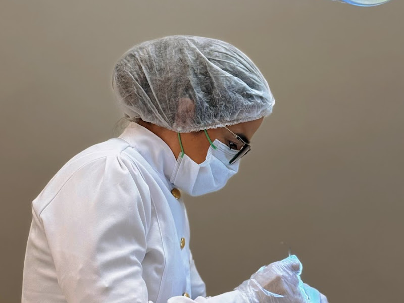 Foto de Dra. Letícia Naves | Cirurgiã Dentista