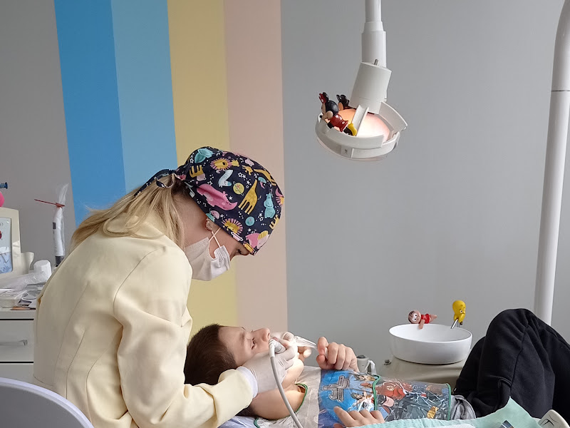 Foto 12 de Dra Letícia Oling Strauss - Odontopediatra Porto Alegre