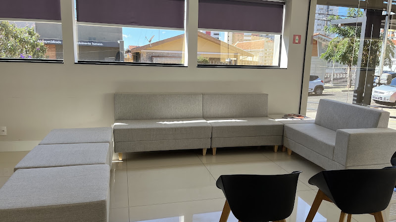 Foto 2 de Dra Leticia Prestes Dentista Ortodontista Bauru