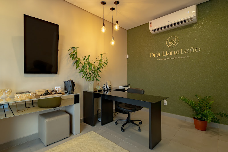 Foto 2 de Dra. Liana Leão - Dentista Integrativa
