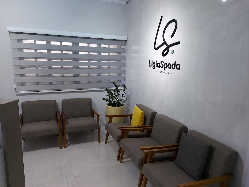 Foto 3 de Dra Ligia Spada - Odontologia e Harmonização Facial