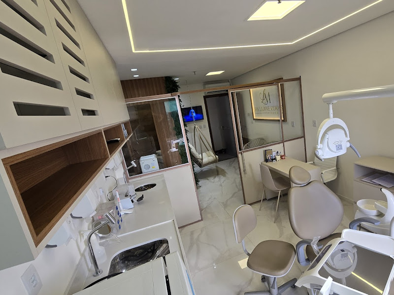 Foto 3 de Dra. Lilian Santo - Harmonização Orofacial