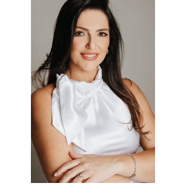 Foto 2 de 🦷 Dra. Liliane da Rosa | Prótese Dentária & Saúde Integrativa | Dentista em Caxias do Sul