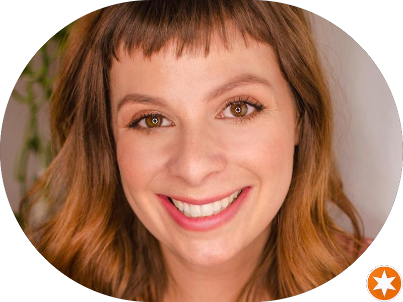 Foto 2 de Dra. Liliane Rodrigues Goetz - Odontologia, Reabilitação Oral e Harmonização Orofacial