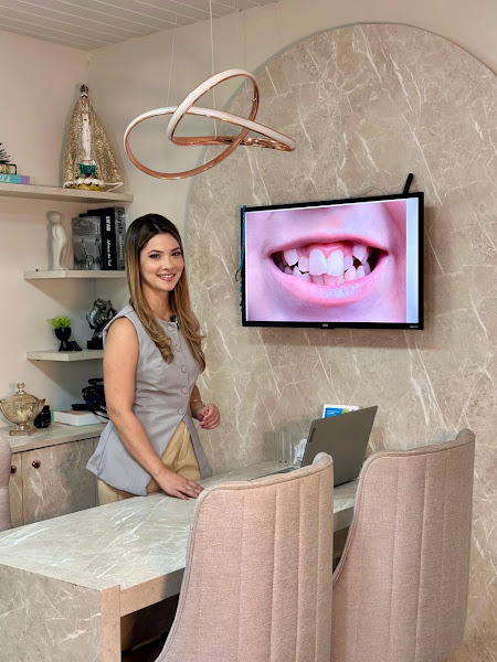 Foto 2 de Dra Lirya Cavalcante - Dentista