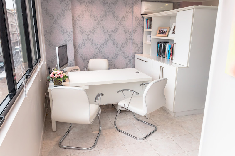 Foto 3 de Dra. Lisandra Savian de Villa - Ateliê Odontológico