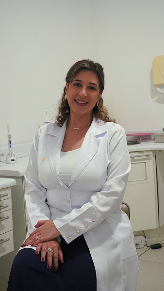 Foto 2 de Dra. Lívia Fonseca / LF Odontologia
