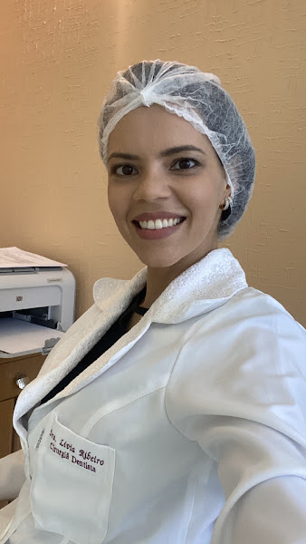 Foto 3 de Dra Lívia Ribeiro