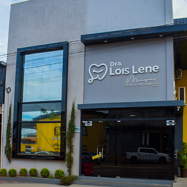 Foto 2 de Dra. Lois Lene Marques Odontologia Avançada