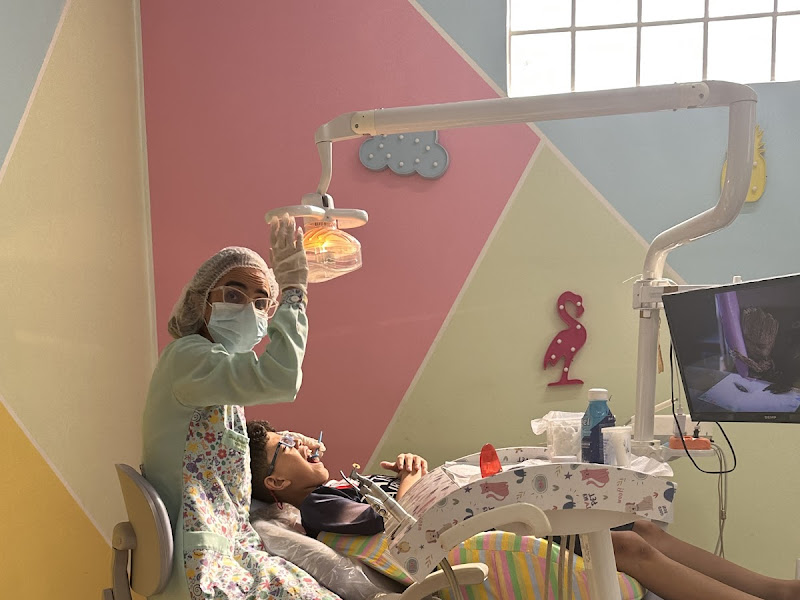 Foto de Dra Lorena Frota - Odontopediatra