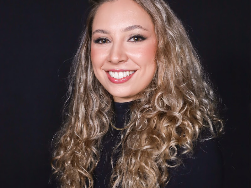 Foto de Dra Lorena Moraes | Dentista em Franca