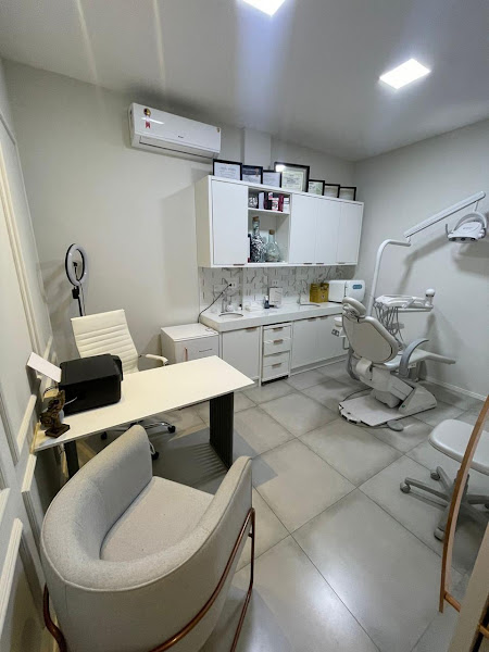Foto 2 de Dra. Lorrana Armelin - Dentista