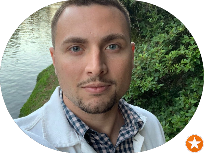 Foto 4 de Dra. Louise Azevedo - Ortodontia (Aparelho fixo e alinhador) e Bucomaxilofacial