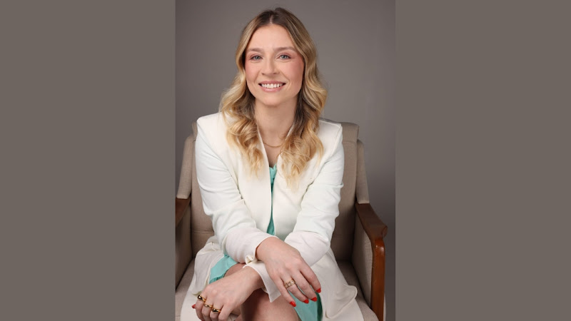 Foto 2 de Dra. Louise Benvenutti Odontopediatra em Curitiba