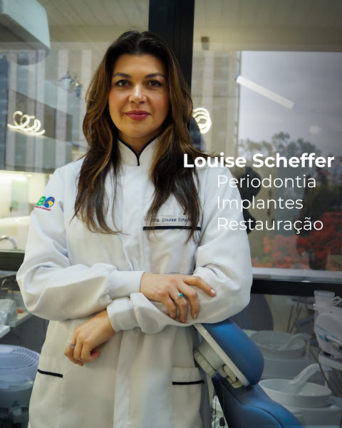 Foto 2 de Dra. Louise Scheffer - Dentista no Centro
