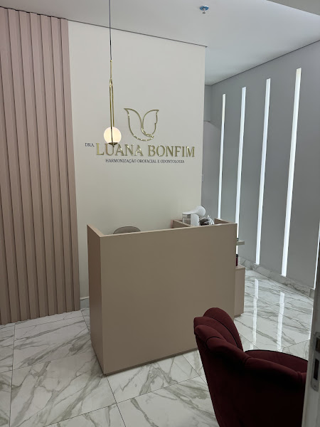 Foto 2 de Dra. Luana Bonfim - Harmonização Orofacial e odontologia.