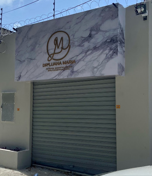 Foto 3 de Dra. Luana | Clínica Odontológica | Implantes | Aparelho | Clareamento | Restauração | Facetas | Dentista em Natal - RN