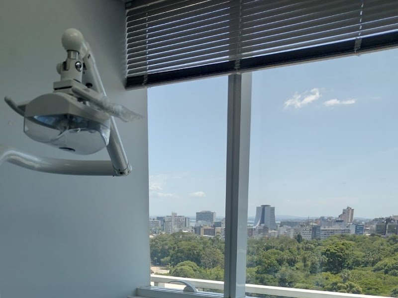 Foto de Dra. Luana Cunha - Dentista / Harmonização Facial