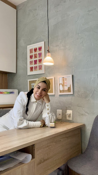 Foto 2 de Dra Luana Pinheiro - Endodontia e Odontologia Estética