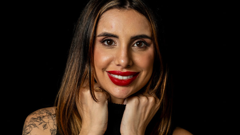 Foto 2 de Dra. Luana Portas - Endodontia Curitiba