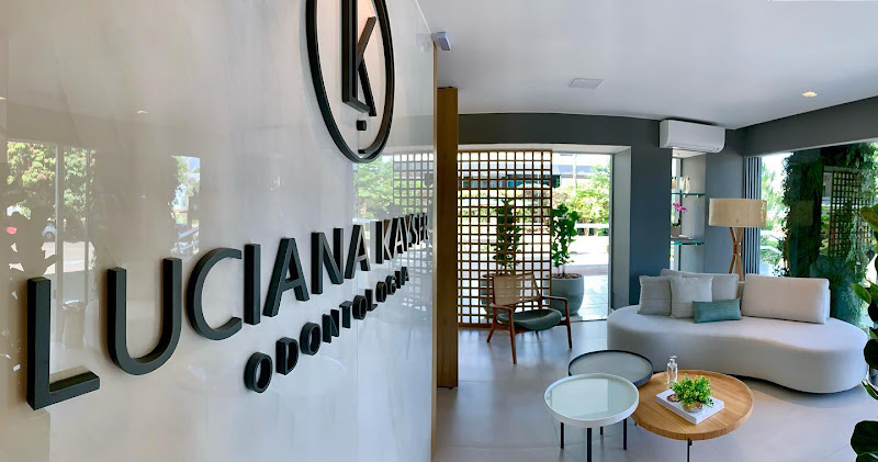 Foto 3 de Dra Luciana Kayser | Odontologia Estética