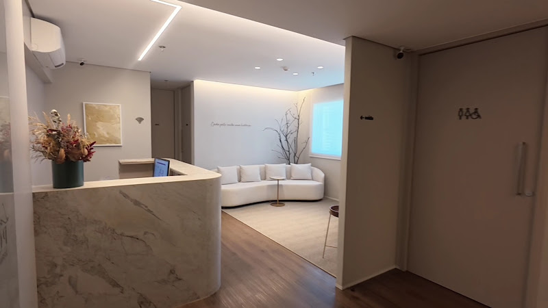 Foto 3 de Dra Ludmila Porto Dermatologista