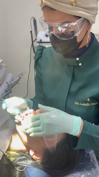 Foto 3 de Dra. Ludmilla Carvalho, Dentista