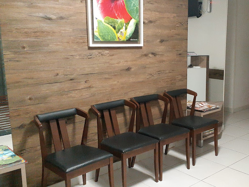 Foto 2 de Dra. Luiza Barros (Dentista)