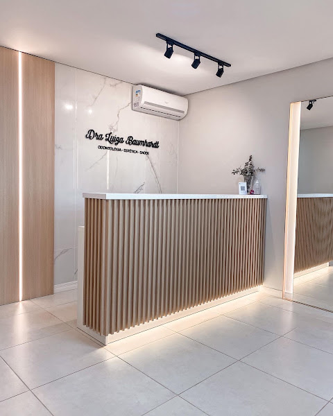 Foto 2 de Dra Luiza Baumhardt