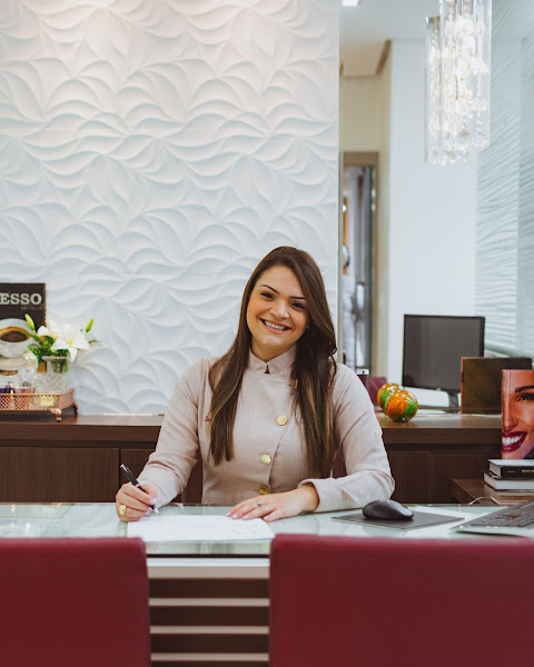 Foto 3 de Dra. Luiza Brescianini | INVISALIGN