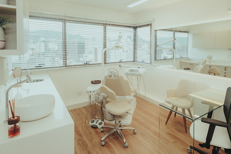 Foto 2 de Dra. Luiza Guerra