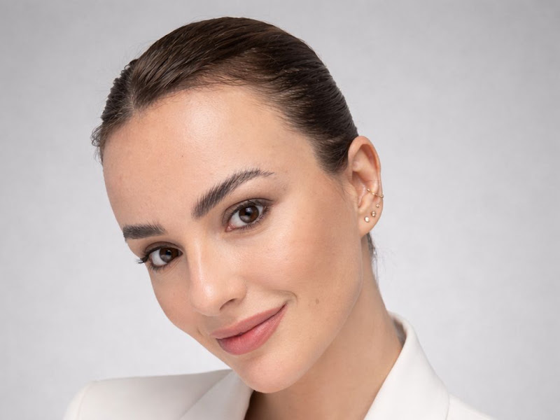 Foto de Dra. Luíza Moldes - Especialista em Harmonização Orofacial
