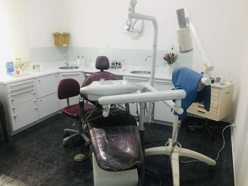 Foto 2 de Dra Luna Oliveira-Odontologia Integrada