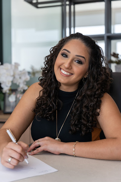 Foto 2 de Dra. Maiara Belê - Ortodontista - Aparelhos Adulto e Infantil - SouSmile - Invisalign