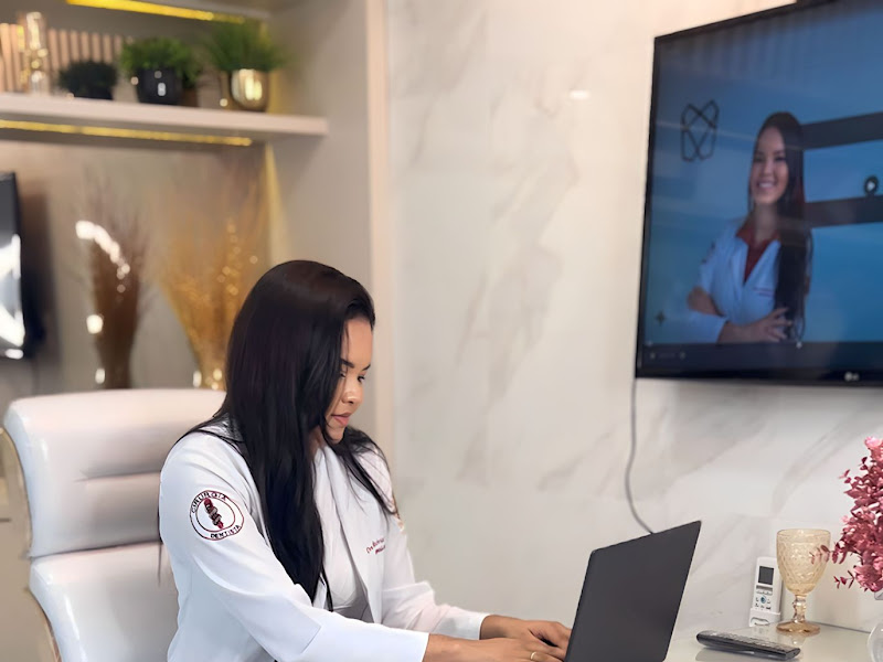 Foto 6 de Dra. Mairaira Leão (Periodontista e Implantodontista).