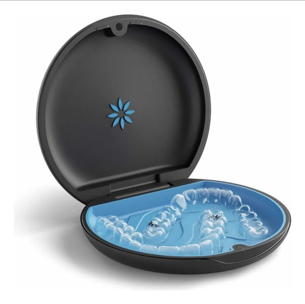 Foto 3 de Dra. Maíza Torres Ortodontia/ Alinhadores Invisalign/ Facetas em resina e porcelana