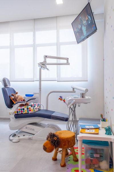 Foto 2 de Dra. Manuela Cotrim | Odontopediatra