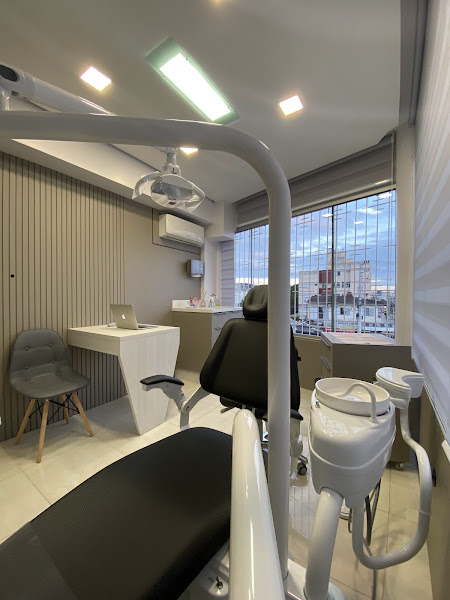 Foto 3 de Dra Manuela Zasso⎮Ortodontista⎮Invisalign