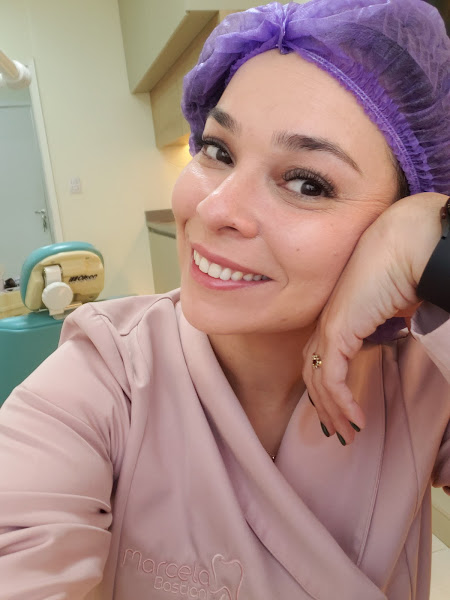 Foto 2 de Dra. Marcela Bastiani | Aparelho Dentário | Implante Dentário