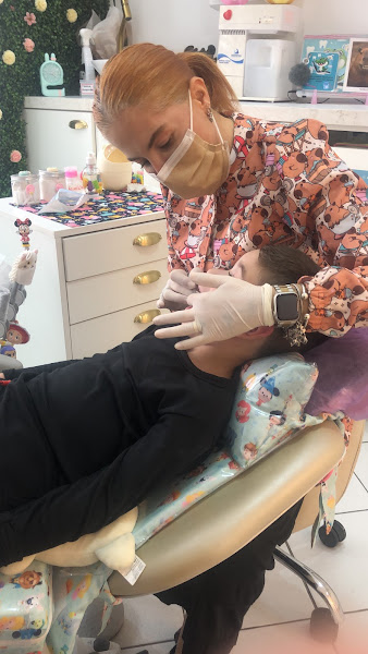 Foto 3 de Dra. Marcela Gomes - Dentista