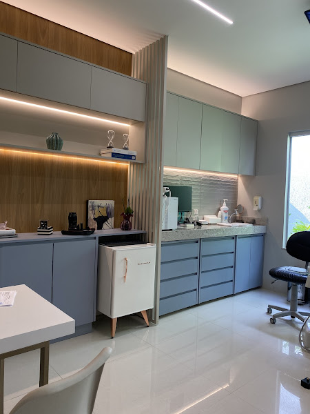 Foto 3 de Dra. Marcela Ribeiro Cavalcante - Cirurgiã Bucomaxilofacial