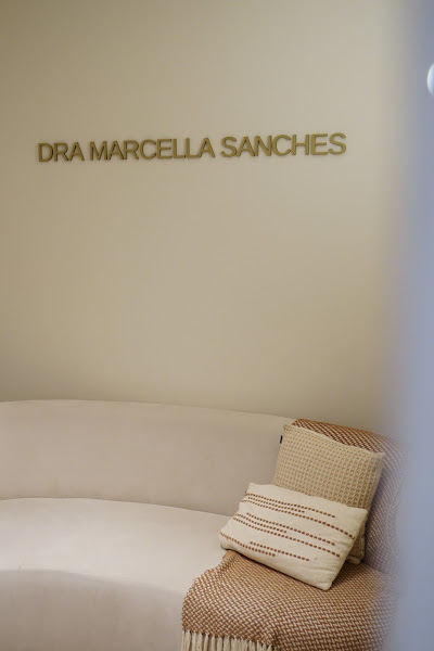 Foto 2 de Dra Marcella Sanches | Harmonização Facial em Santos -SP
