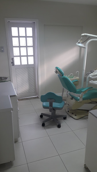 Foto 2 de Dra° Maria Alice Macedo- Cirurgiã Dentista