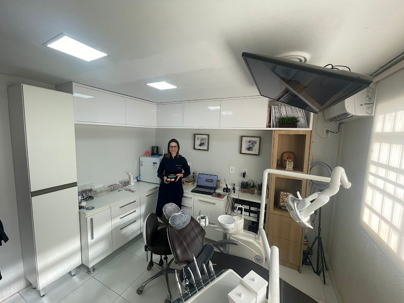 Foto de Dra Maria Anakreon Ortodontia e Odontologia Estética