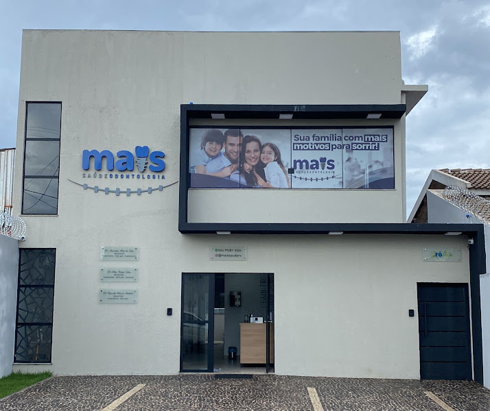 Foto 2 de Dra. Maria Clara Conte – Dentista | Implantes Dentários em Rio Verde - GO