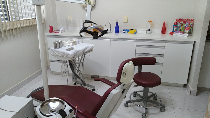 Foto 2 de Dra. Maria Cristina Guirado - Odontopediatria